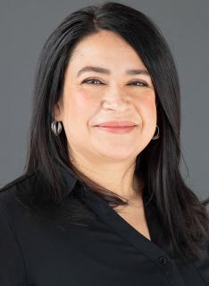 Dee Cruz
